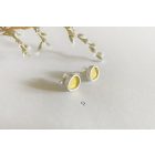 Freeform ezüst tűzzománc fülbevaló tojássárga