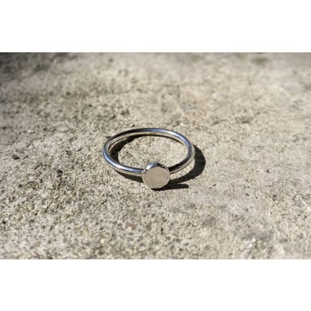 Silver dot ezüst gyűrű (16 mm)