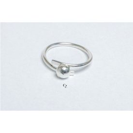 Linea ezüst gyűrű bogyós (18 mm)