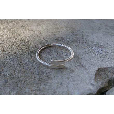 Linea ezüst gyűrű (18.5 mm)