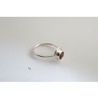 Gránát köves ezüst gyűrű – elegáns, mélybordó ragyogással(17mm)